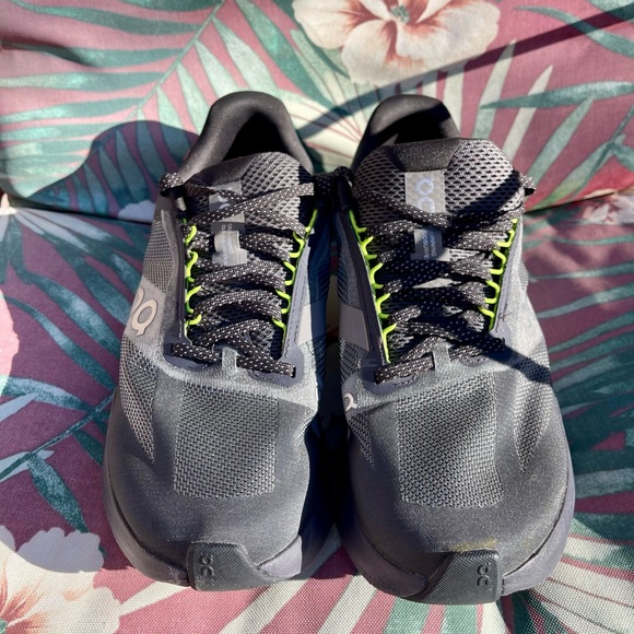 Black OnCloud Sneakers W10 - Picture 4 of 7